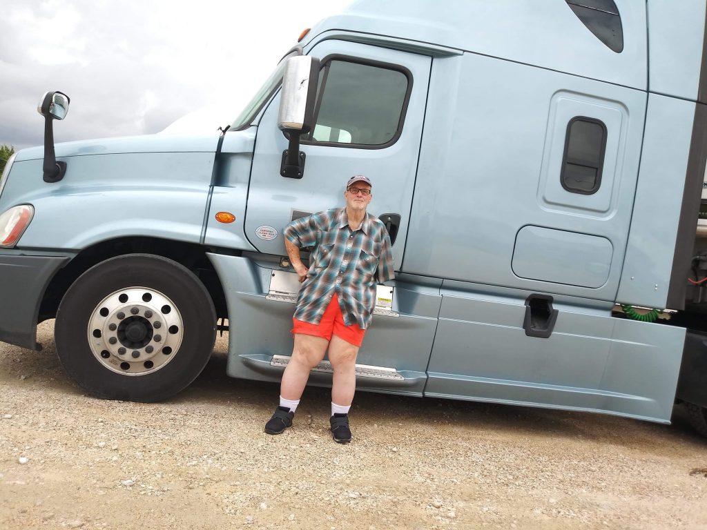 Join us in welcoming a newer member to the A&P Trucking family, Leroy Horne!